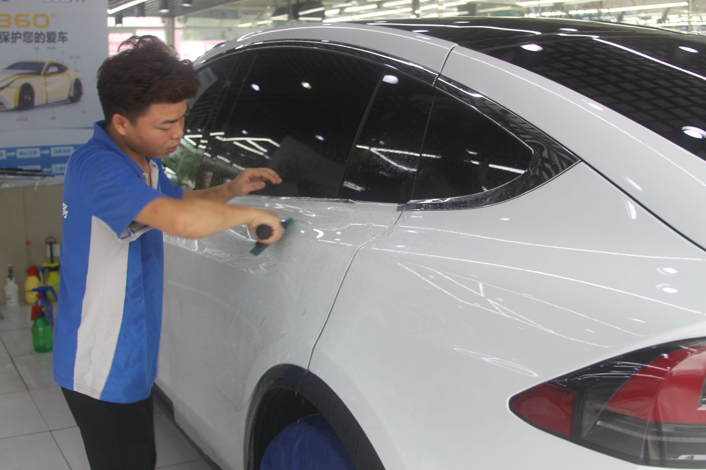 隐形车衣tpu材质,隐形车衣ptu和tpu材质区别