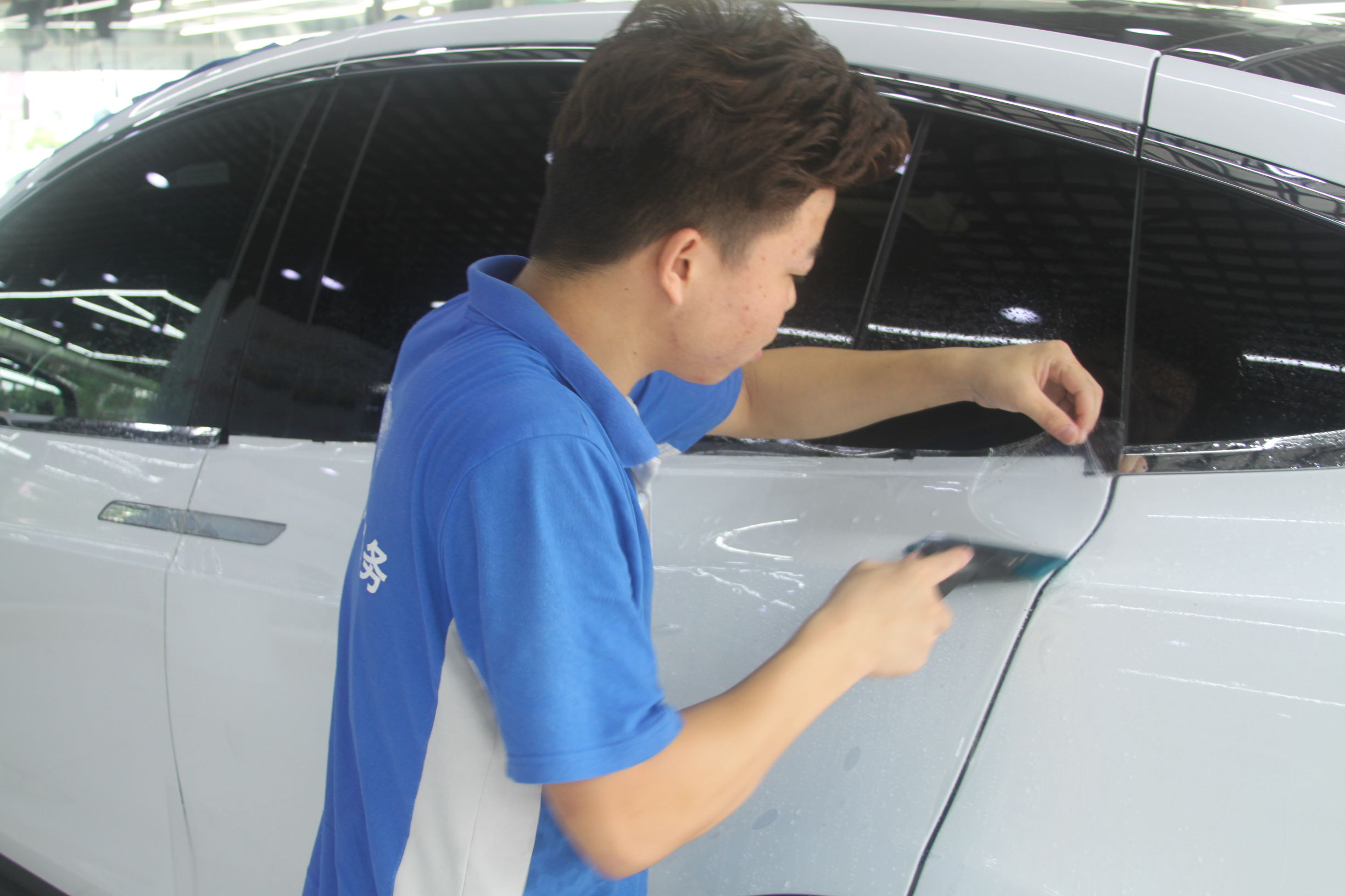 隐形车衣tpu材质,隐形车衣ptu和tpu材质区别