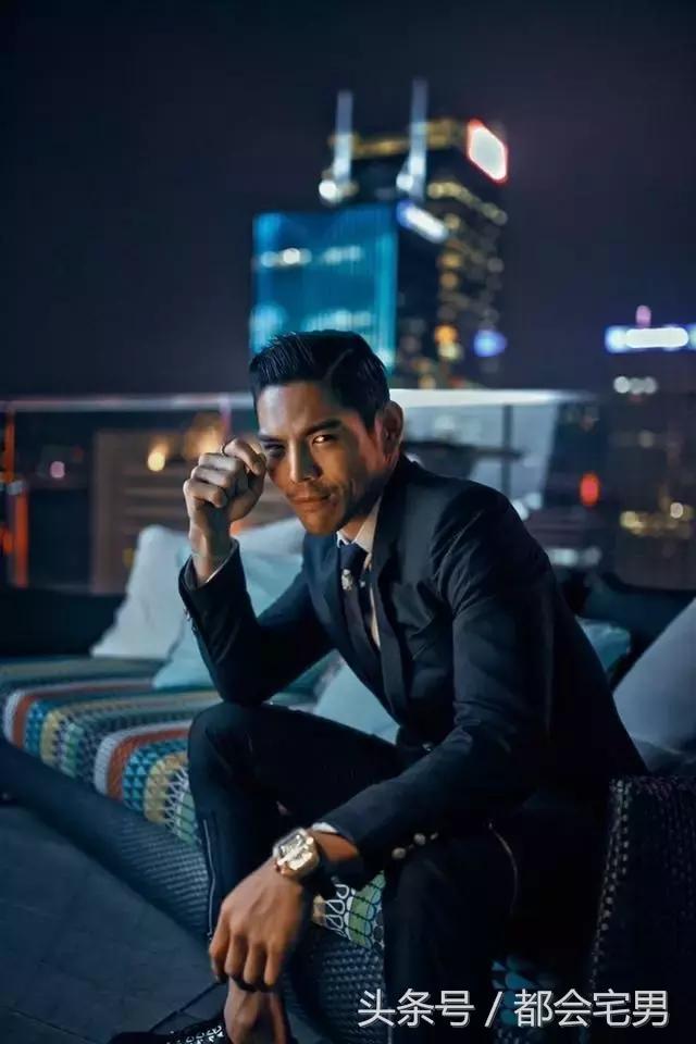 功夫小子帅气登场,功夫小子变身