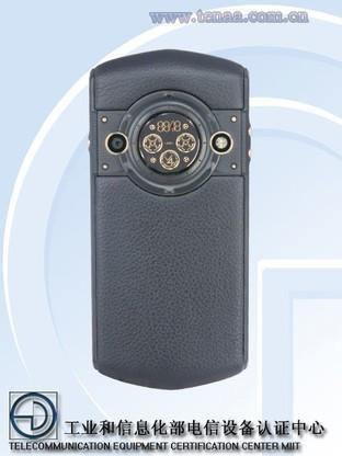 8848手机和苹果哪个好,8848手机不好吗