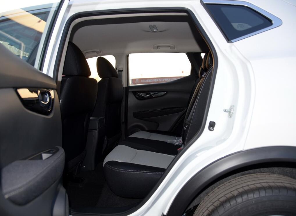 日产逍客cvt豪华版试驾第一视角,18款逍客2.0l用车感受