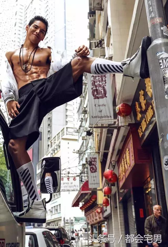 功夫小子帅气登场,功夫小子变身