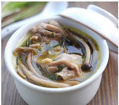 坐月子是别乱吃还是多休息,坐月子可别吃鹅蛋