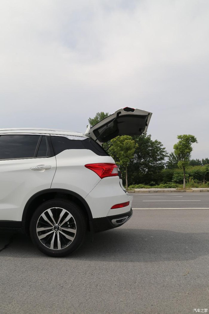 广汽传祺GS4试驾第一视角,广汽传祺gs42022款第一视角试驾