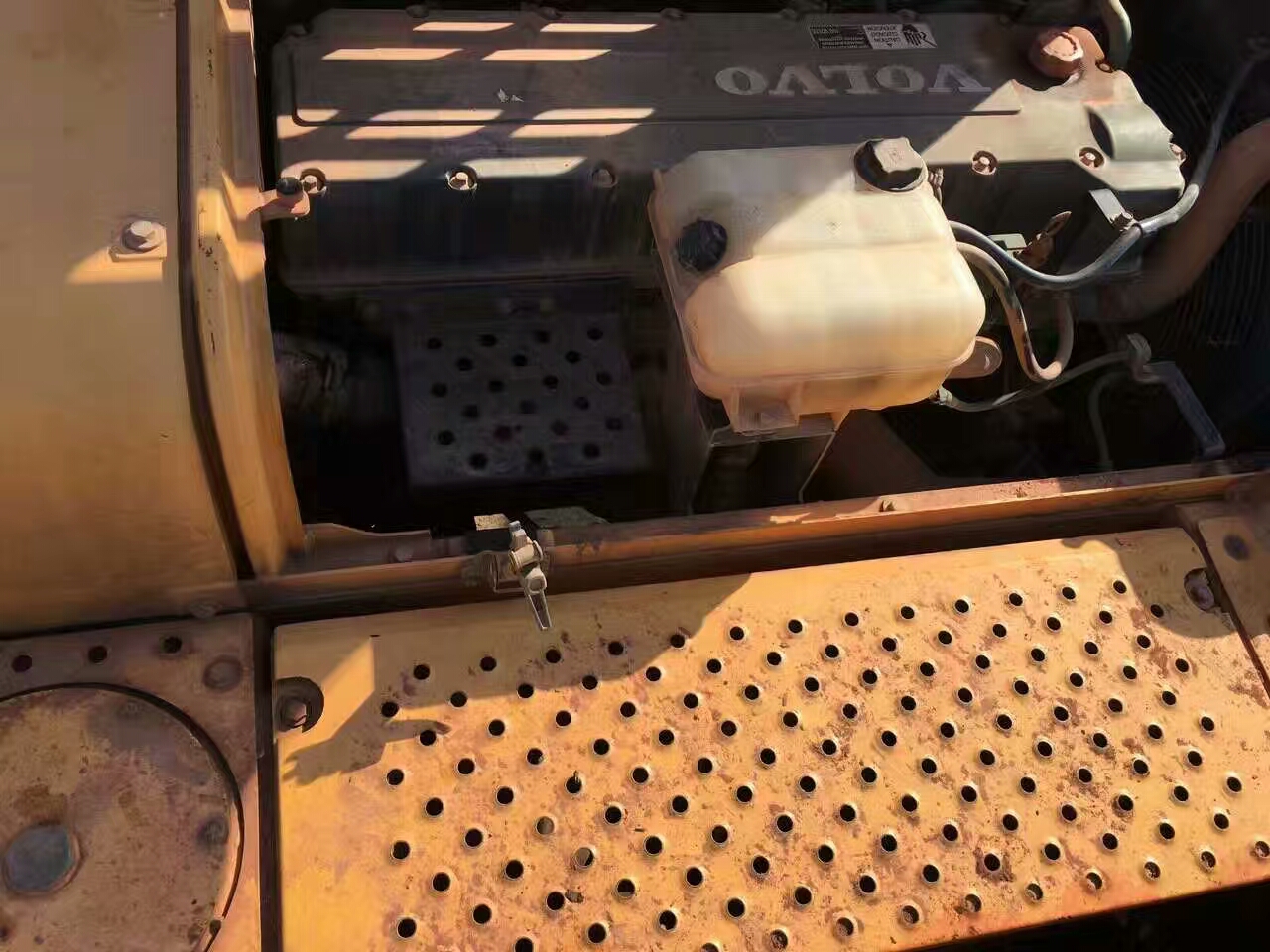 二手挖掘机小松60-4,二手挖掘机360小松