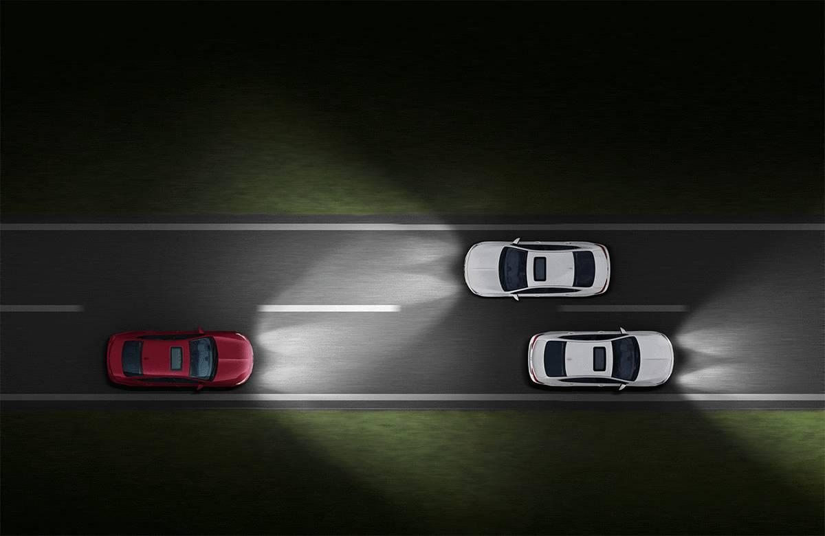 君威矩阵式大灯夜晚启动效果,新款君威大灯多少钱