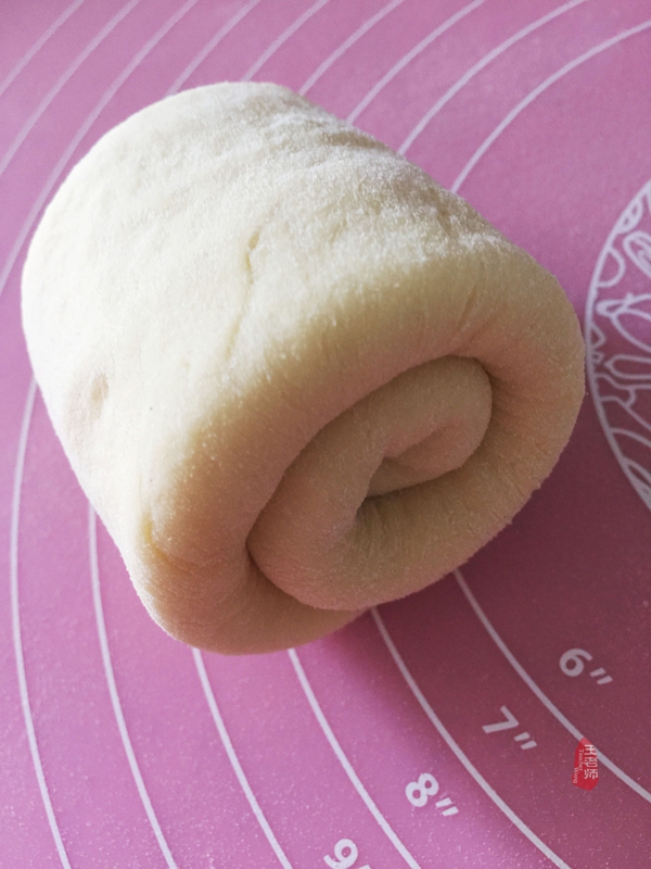 口感松软绵密丝滑香甜软糯不粘牙,绵软醇香