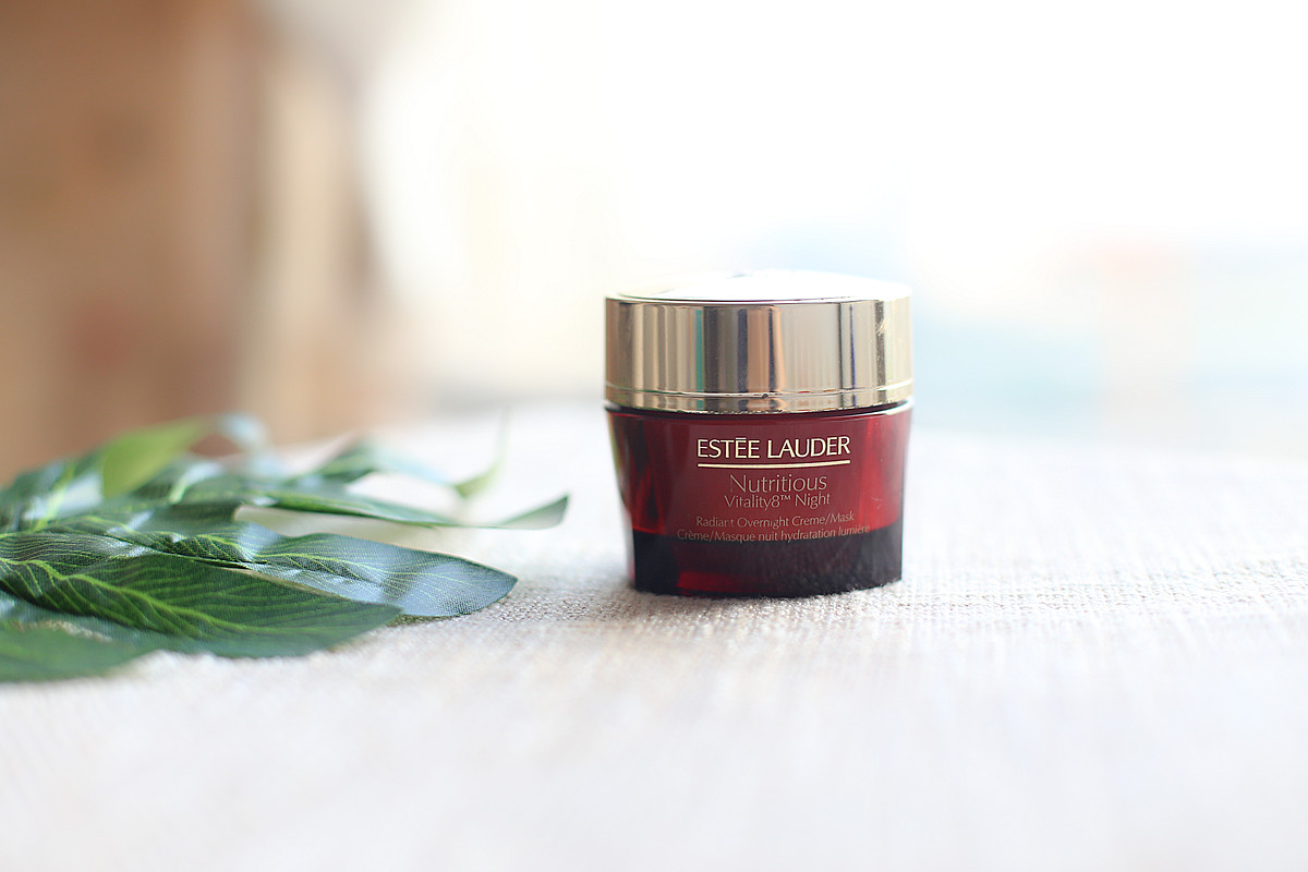 历经酷暑“白富美”是如何炼成的？——美白乳霜大比拼