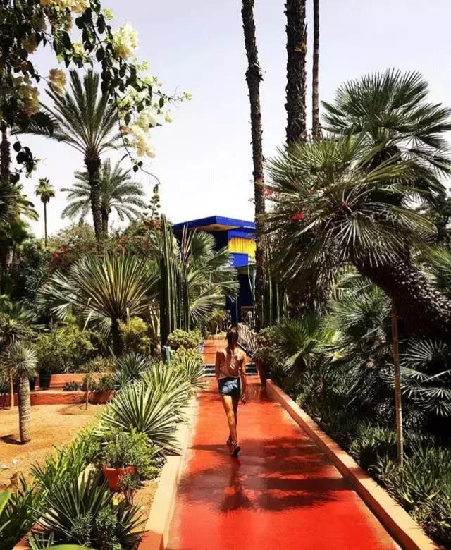 去旅游拍的风景照怎么发朋友圈,怎么给朋友圈的旅游照点评