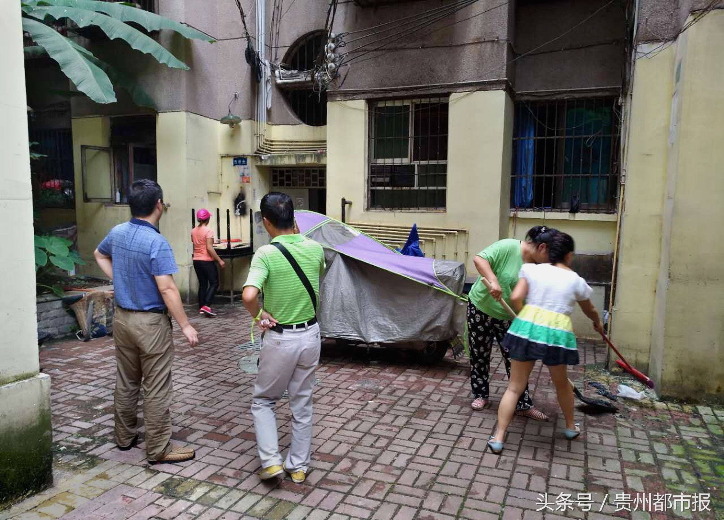 杩借釜鎶ラ亾妗堜欢,娓呭壙璺宠殼