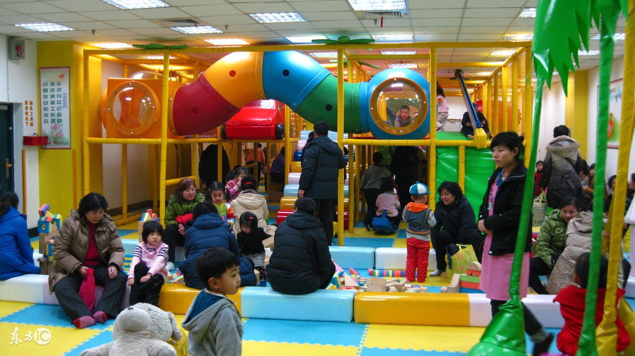 投资儿童乐园前景如何,开室内儿童乐园加盟店多少钱