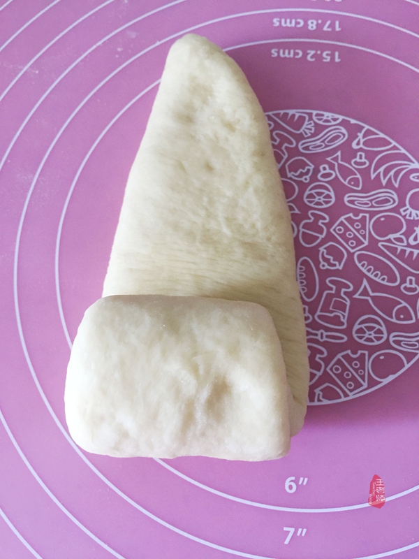 口感松软绵密丝滑香甜软糯不粘牙,绵软醇香