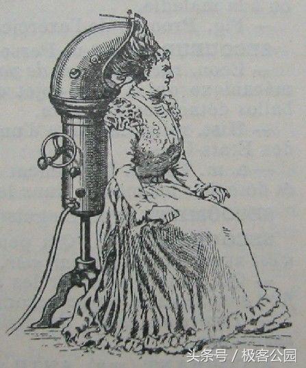 女朋友吹头发说明什么,女生吹头发需要半小时吗