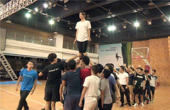 七夕来了别再空悲切，快来苏宁之夏与万人一起high翻天