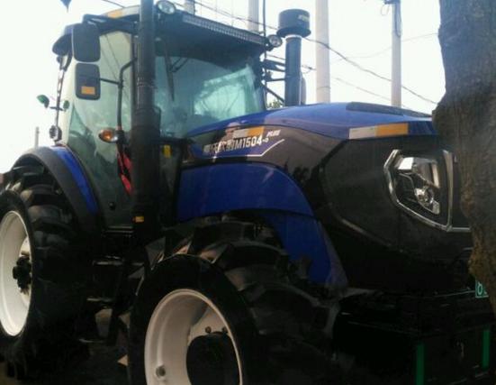 雷沃15年190马力拖拉机,1504拖拉机雷沃和东方红选哪个好