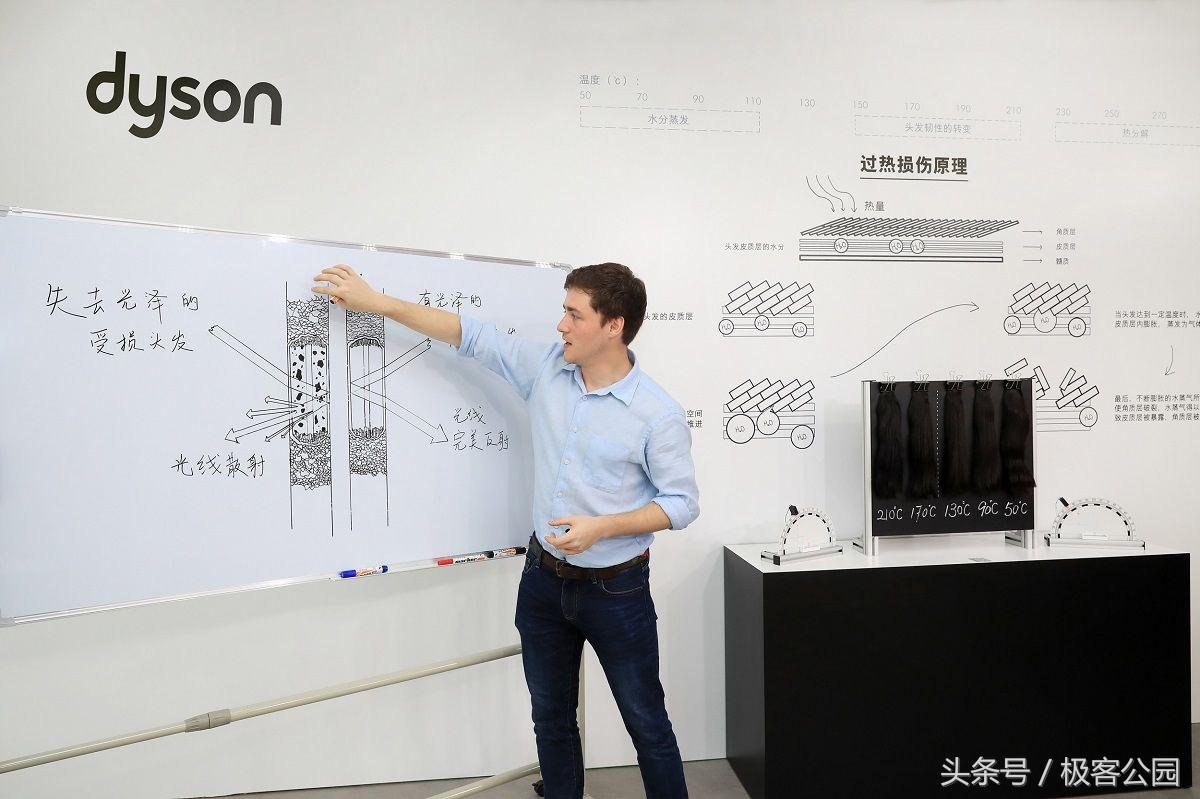 女朋友吹头发说明什么,女生吹头发需要半小时吗