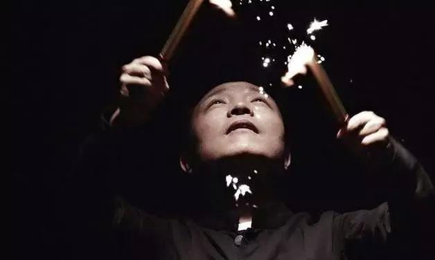 28年相濡以沫,许巍为挚爱写了两首歌,都是5分20秒