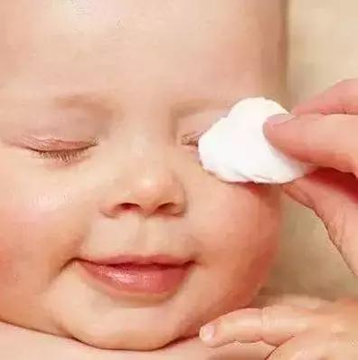 宝宝上火不消化喝什么,宝宝上火会引起不喝奶粉吗