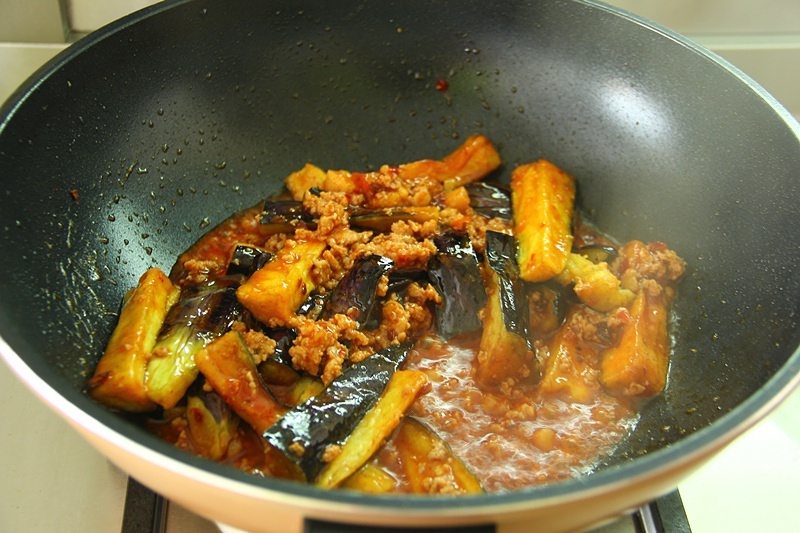 这才是风味茄子的正确做法,茄子好吃不油腻的做法太香了