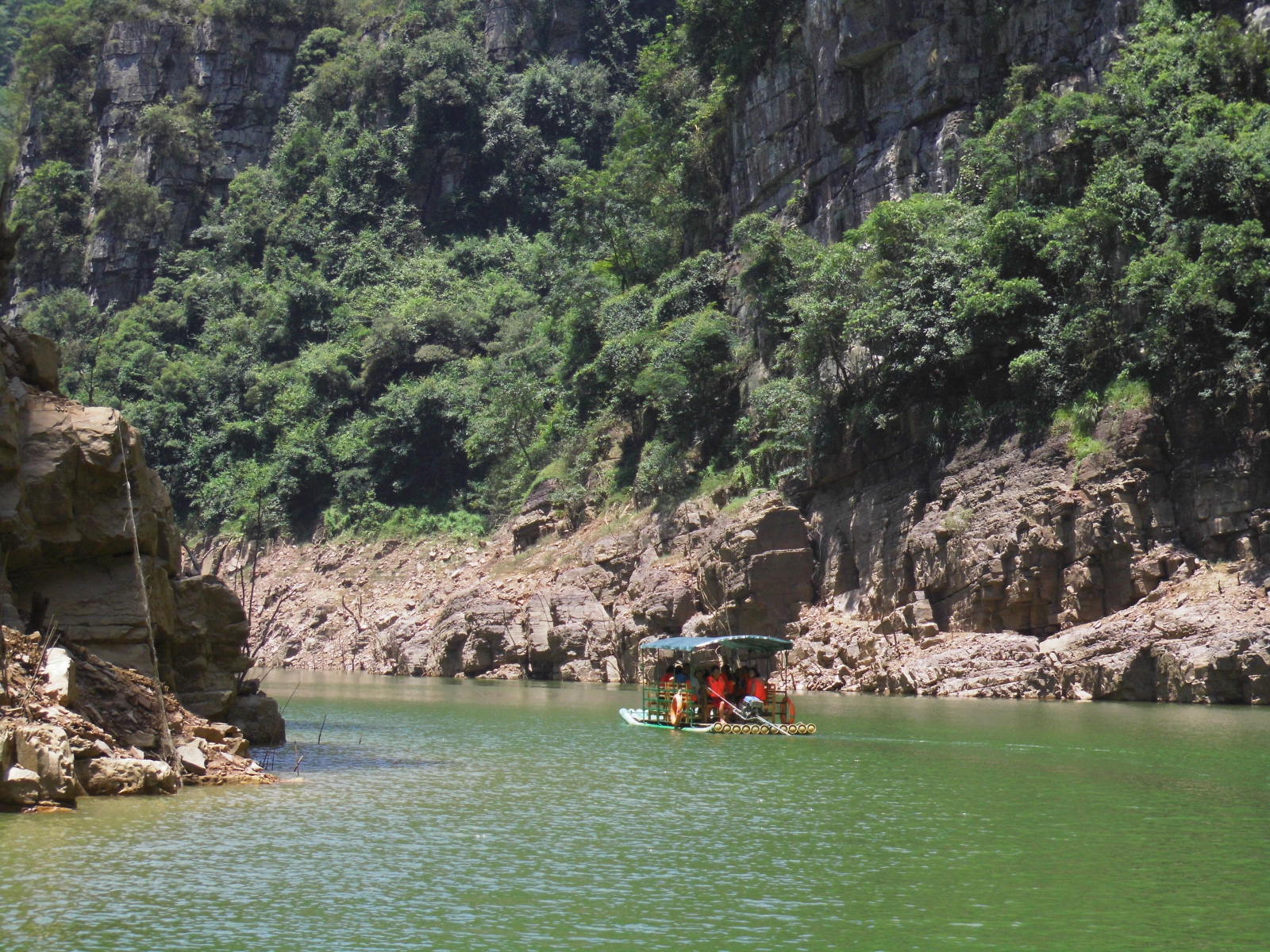金秀圣堂湖景区游玩多久,金秀圣堂湖游记