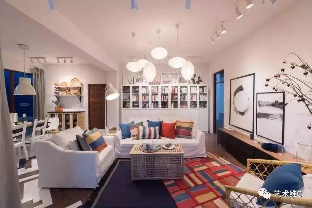 两口子吵架后怎么装修,小两口为装修风格不一样吵架