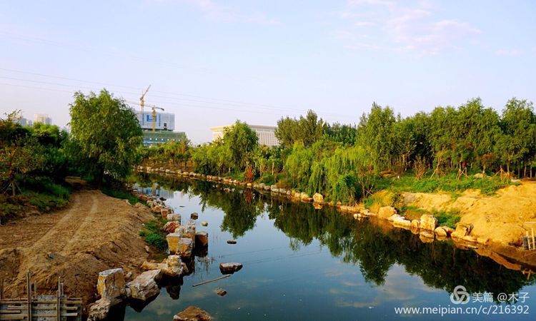 一花一叶总关情,一辆单车游古城,美哉正定!