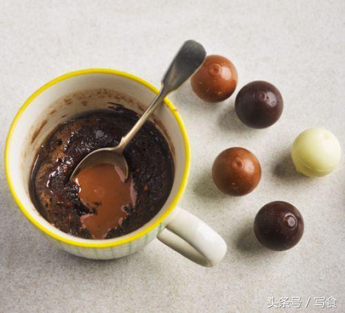 没容器装蛋糕?信不信一个铁盒装蛋糕,下一秒就能让蛋糕美到哭