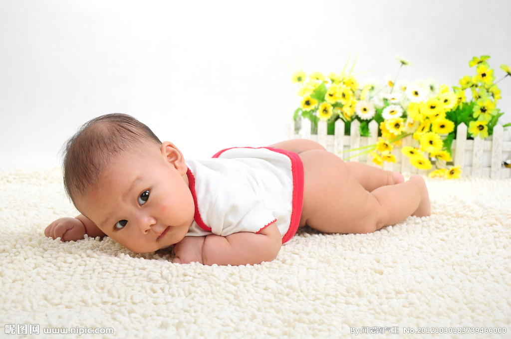 为什么宝宝吃了母乳便便就酸臭,为什么宝宝吃母乳会拉肚子肚子疼