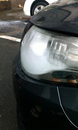 大众cc左车头漏玻璃水,老款大众cc起雾了怎么处理