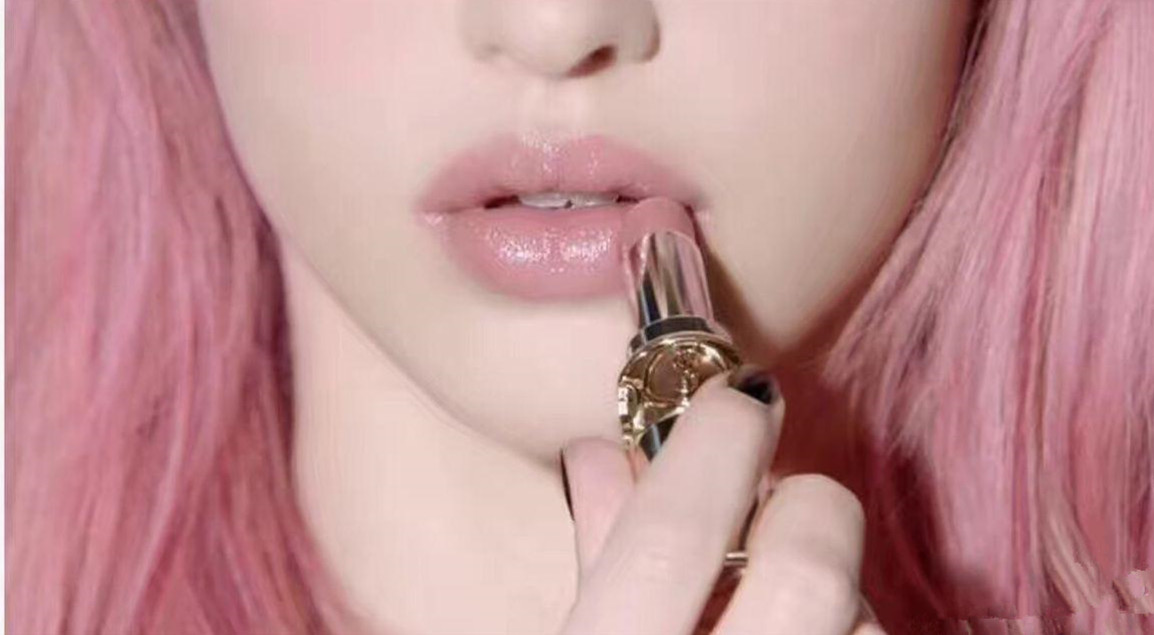 双色口红风暴来袭！戏精本精了