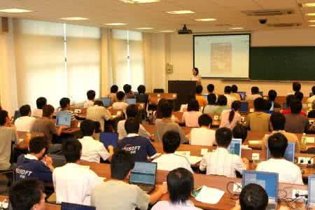 最后一次获得名校专科学历的机会名校为何“削枝固本”?