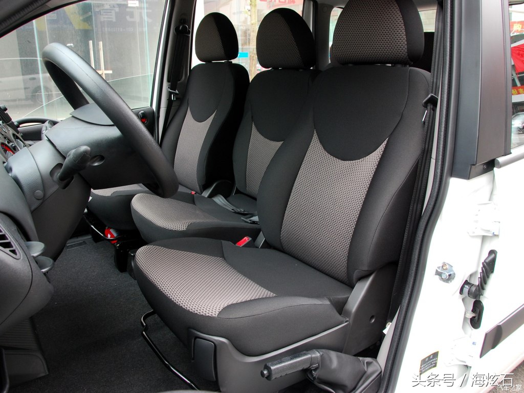 梦迪博朗和众泰朗悦的区别,众泰梦迪博朗17年二手车价格