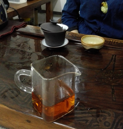 这壶老茶,能品出多少滋味?