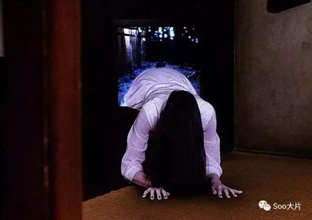 经典鬼片咒怨完整版,咒怨午夜凶铃山村老尸