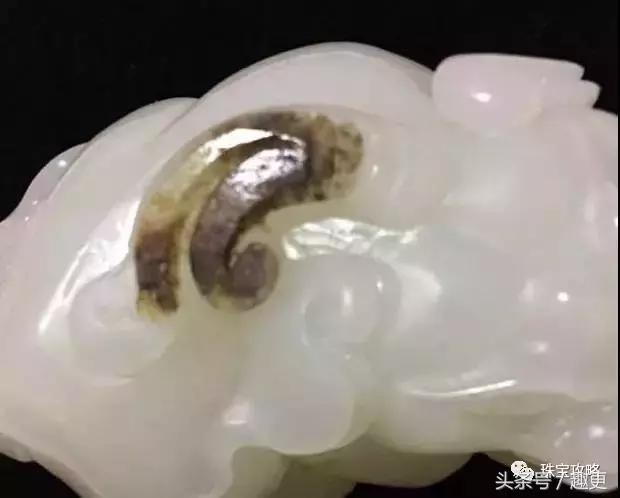 和田玉烧色和染色的区别,和田玉籽料烧皮料对人的害处