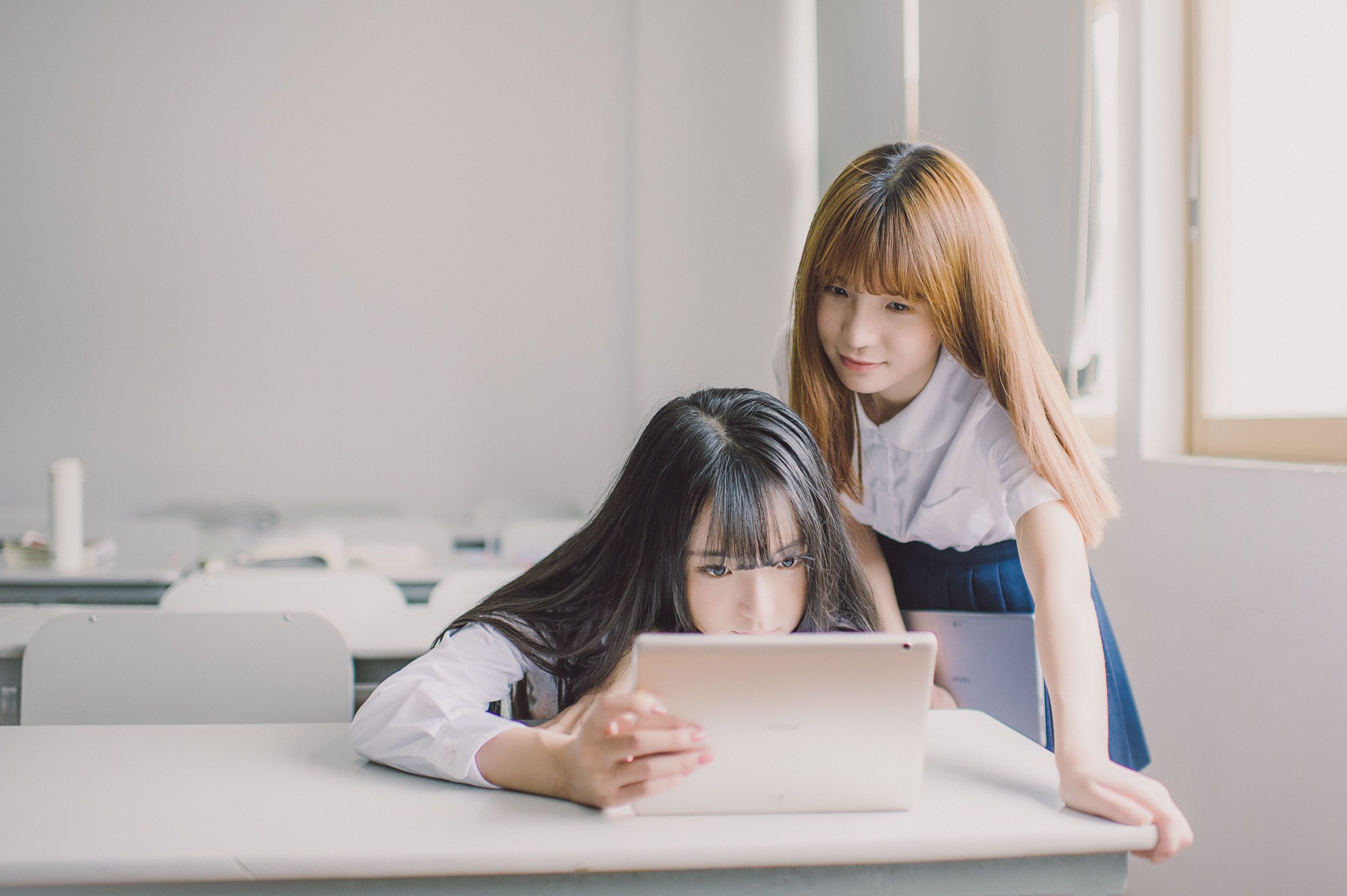 荣耀畅玩平板2评测视频,荣耀畅玩平板2太卡了怎么处理