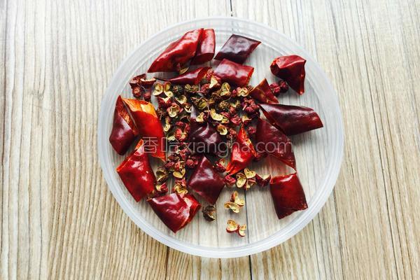 这才是鸭子最好吃的做法香辣鲜香,鸭子怎样做好吃不胖