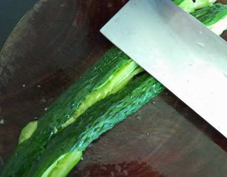 凉拌拍黄瓜最好吃的做法,好吃又简单的凉拌黄瓜