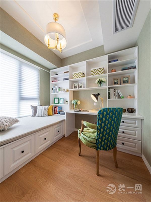 郑州亚星盛世雅居二手房二居室,郑州亚星盛世家园三楼带露台