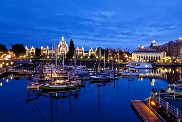 这个「全球宜居城市」已被中国人占领,“不学中文就找不到工作”