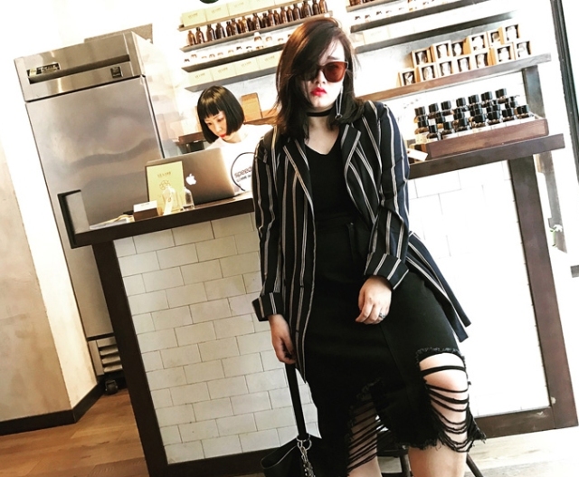 资深胖女孩8年淘宝3钻买家——时尚大码女装店种草整理推荐