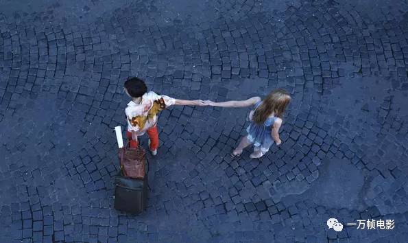 《罗马的房子》：掰弯一位美丽女人，只需一夜的爱情