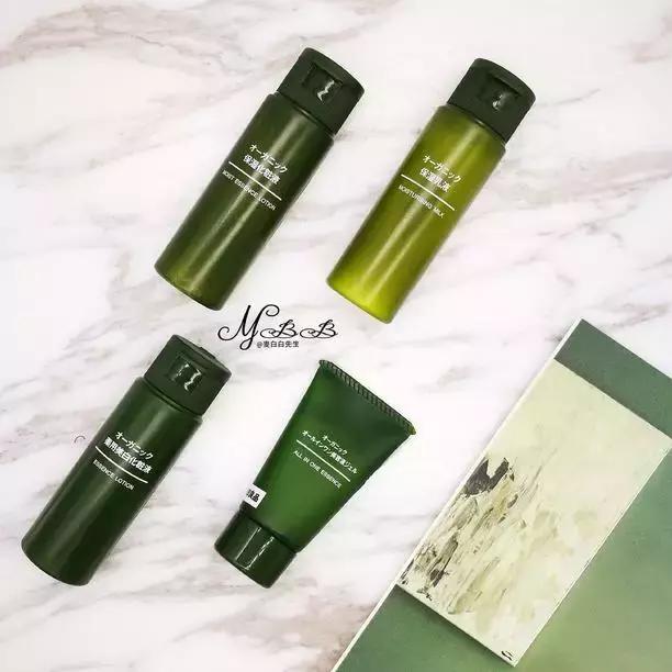 在无印良品花了上千元，终于选出这些最好用的护肤品！