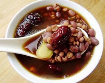 益母草正确喝法,用益母草泡水喝有什么效果