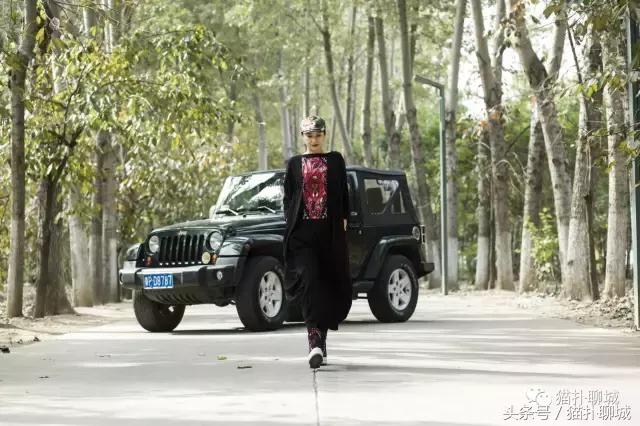 聊城这群美女个个都是纹绣高手，他们藏在新东方广场的秘密基地里