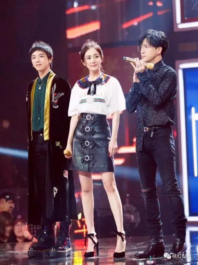 马思纯和杨幂哪个好看呢,杨幂马思纯最美穿搭