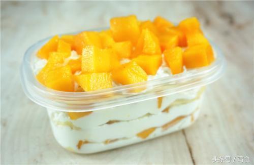 没容器装蛋糕?信不信一个铁盒装蛋糕,下一秒就能让蛋糕美到哭