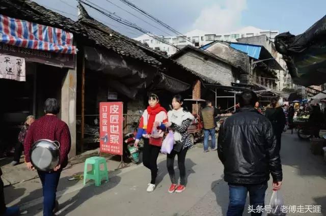 梁中与红中曾合校办学多年~两校原是亲生血缘关系