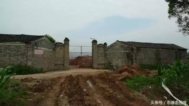 梁中与红中曾合校办学多年~两校原是亲生血缘关系