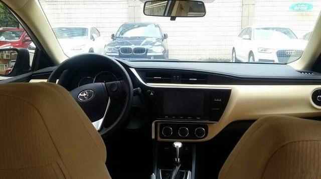 丰田雷凌油耗12个怎么回事,丰田雷凌汽车2021款油电混缺点